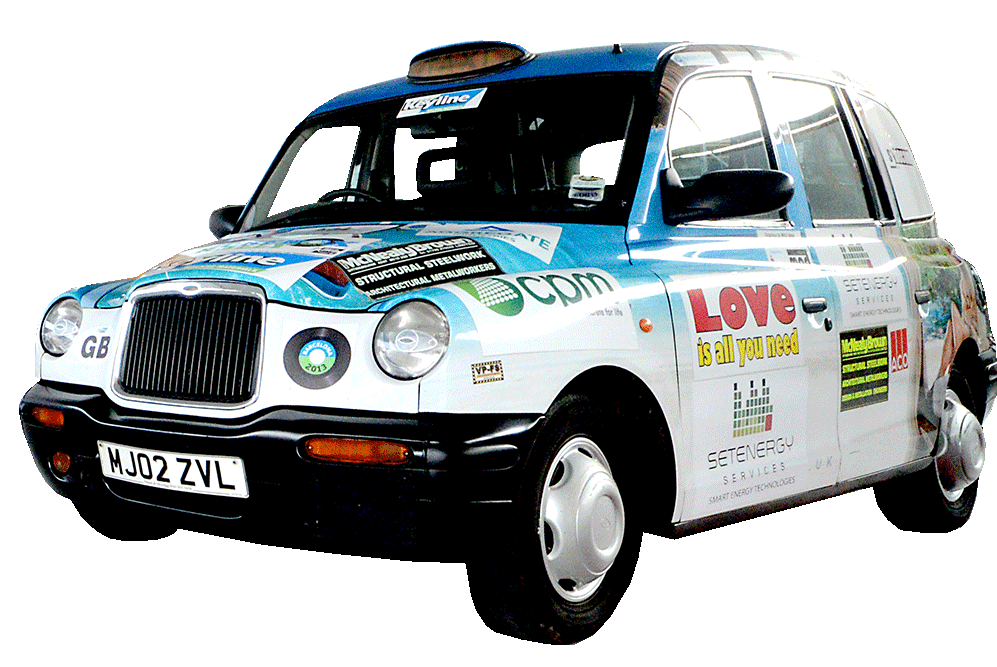 Taxi à moteur à air comprimé